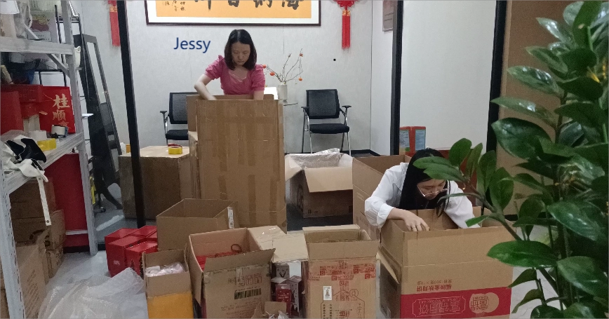 Trucking loaSunny Worldwide Logistics chores are also done for you. Christmas gifts for guests in Sydney are being packagedgistics from China to Russia amazon fba freight forwarder agent shipping china Sunny Worldwide Logistics chores are also done for you. Christmas gifts for guests in Sydney are being packaged