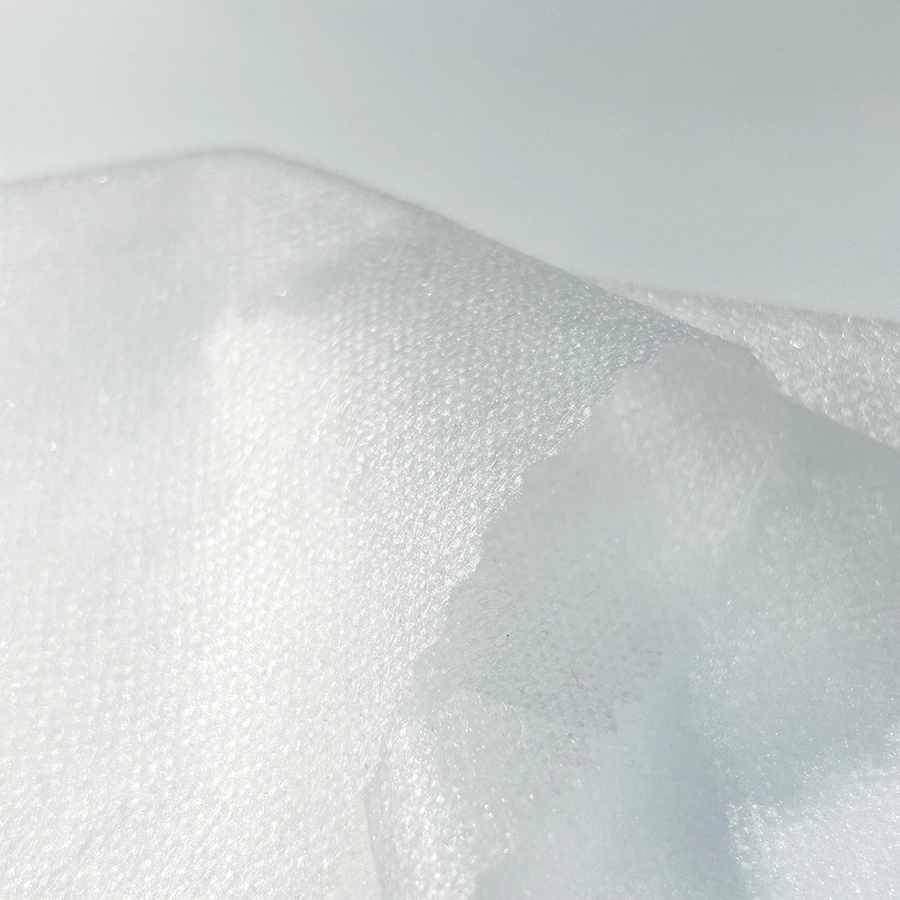 China NYLON NON-WOVEN INTERLINING manufacturer