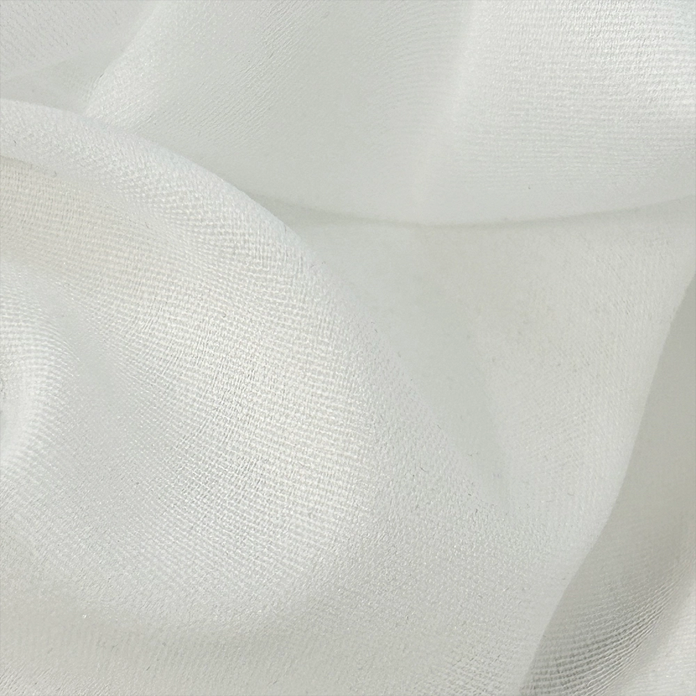 低拉伸纱水喷气机织织物
