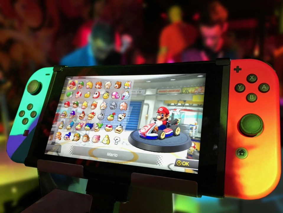 Nintendo Switch: Poised to Break Records as a Global Gaming Phenomenon Nintendo Switch: Poised to Break Records as a Global Gaming Phenomenon