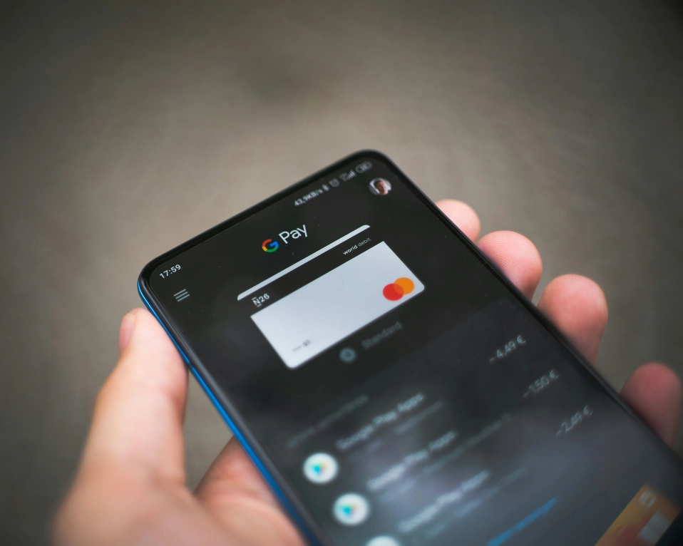 The Future of Smartphone Payment Systems: Transforming Transactions The Future of Smartphone Payment Systems: Transforming Transactions