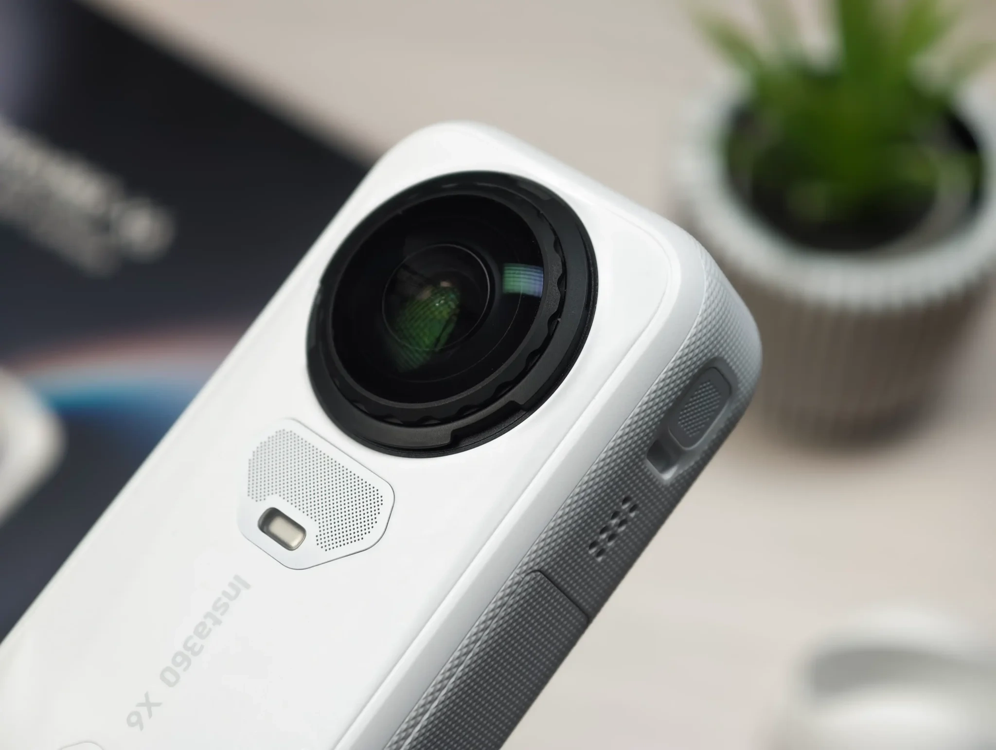 Toptan Insta360 X6