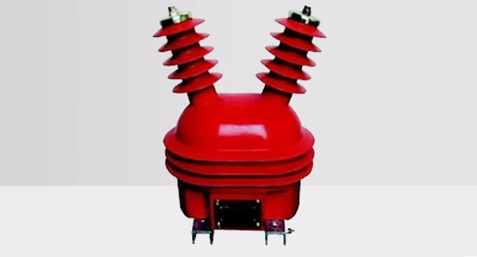 Transformador de tensão externo JDZW-10RG: projetado para condições extremas e resiliência da rede elétrica.