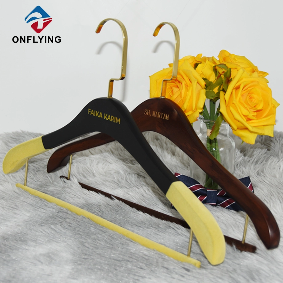 Custom High Quality With Anti-Slip Bar Wooden Shirt Hanger China Supplier