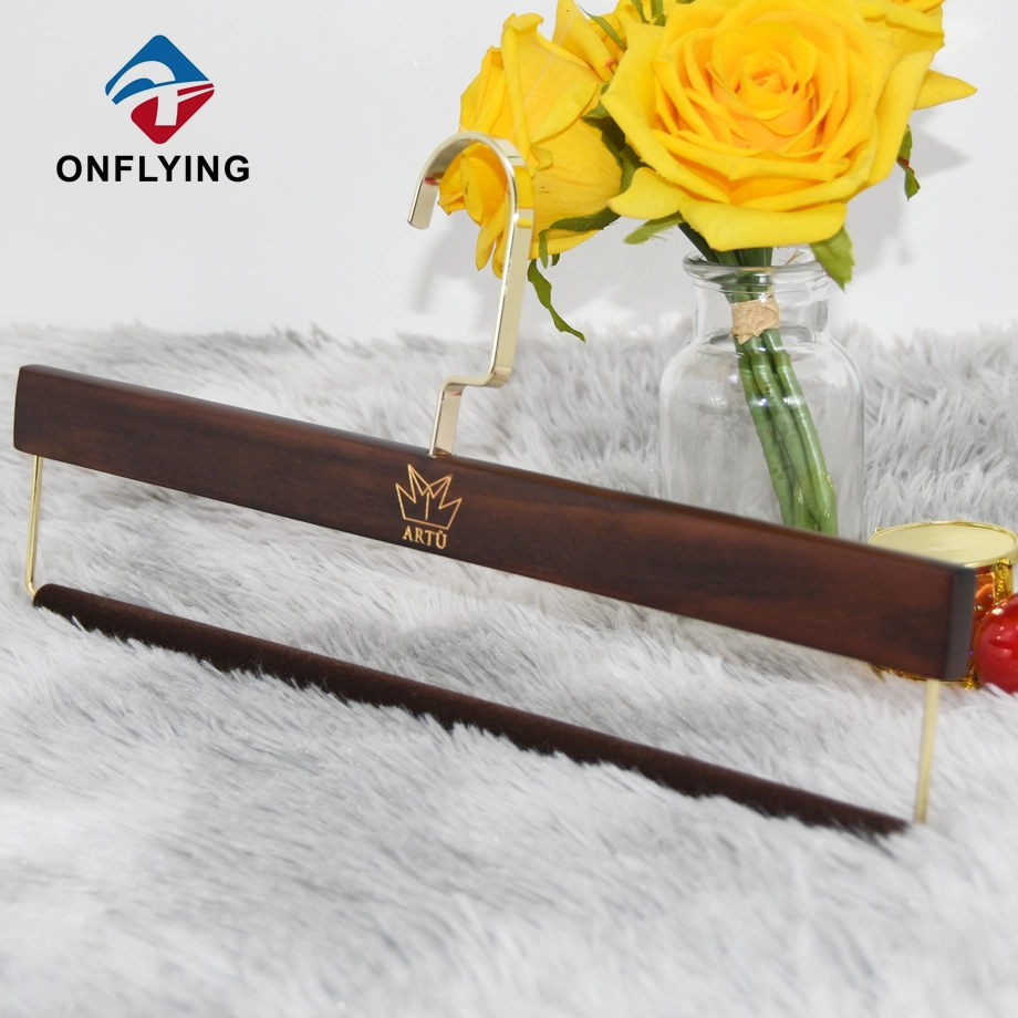 Fashion Wooden Hangers for Clothes Supplier
