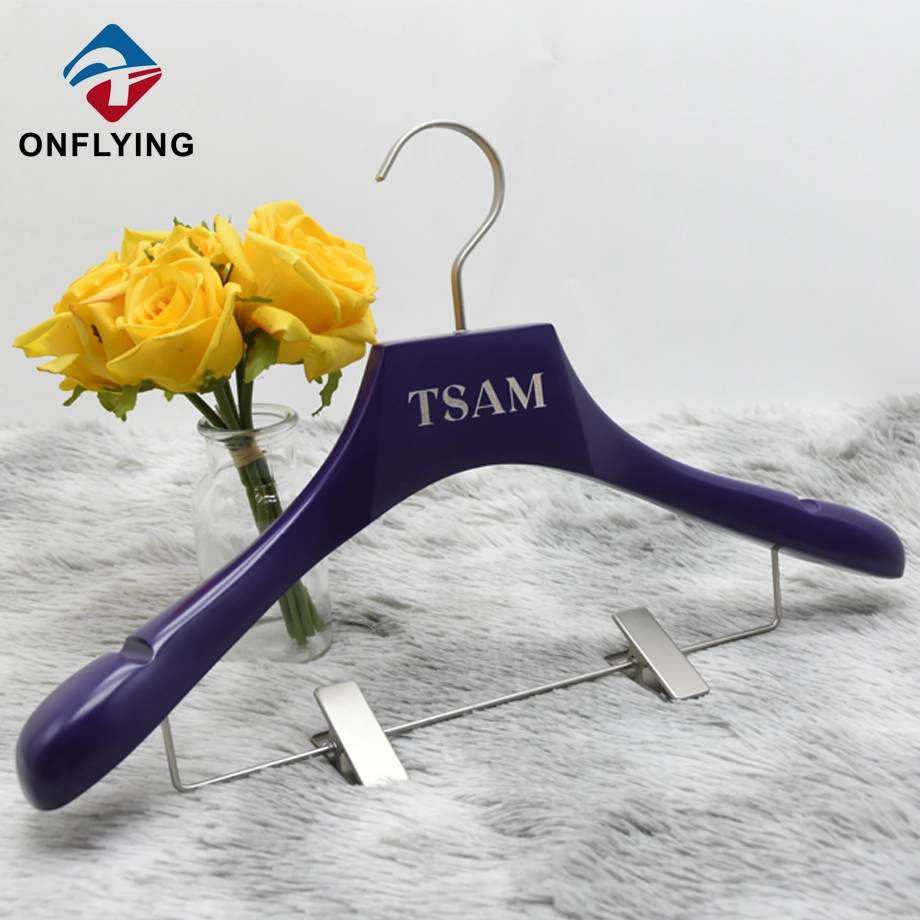 Wooden Hanger With Clips Supplier