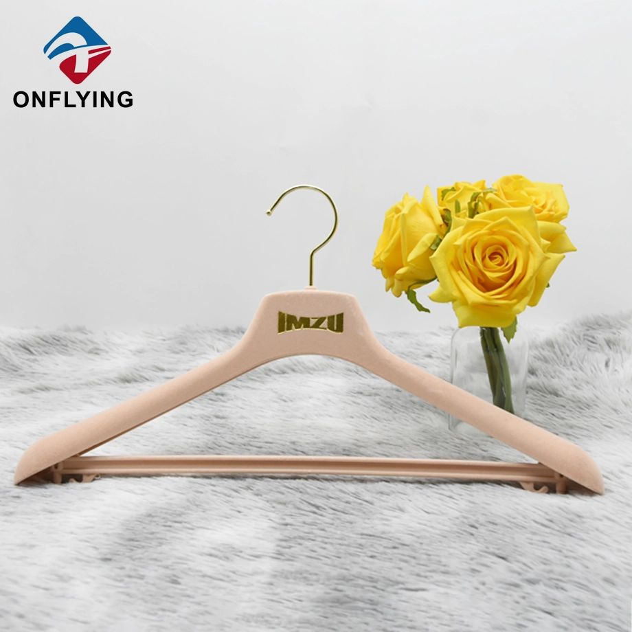 Velvet Hanger Set Manufacturer
