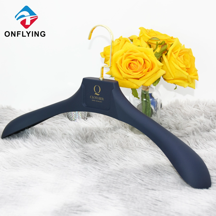 High End Blue Rubber Coated Luxury Cloth Plastic Hangers China Manufacturer
