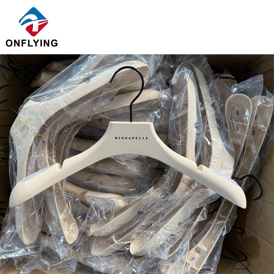 Rubber Coated Dress Hanger Factory