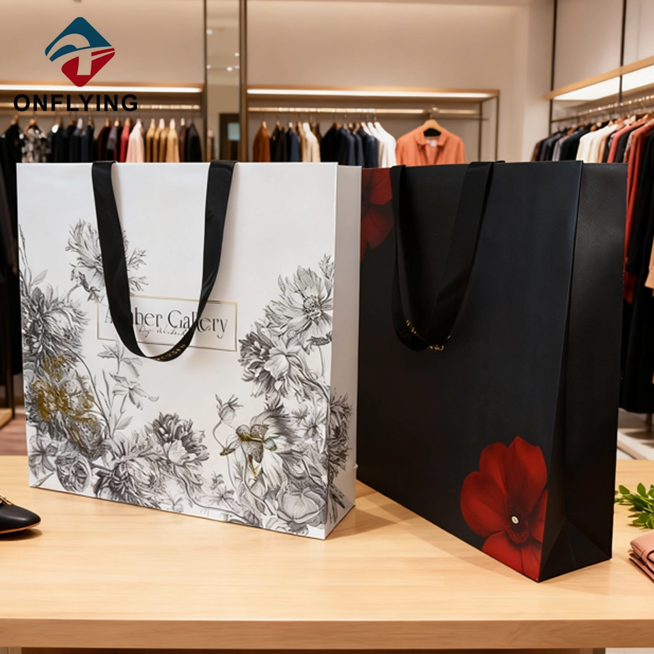 Recyclable Europe Shopping Clothing Packaging Gift Paper Bags China Supplier
