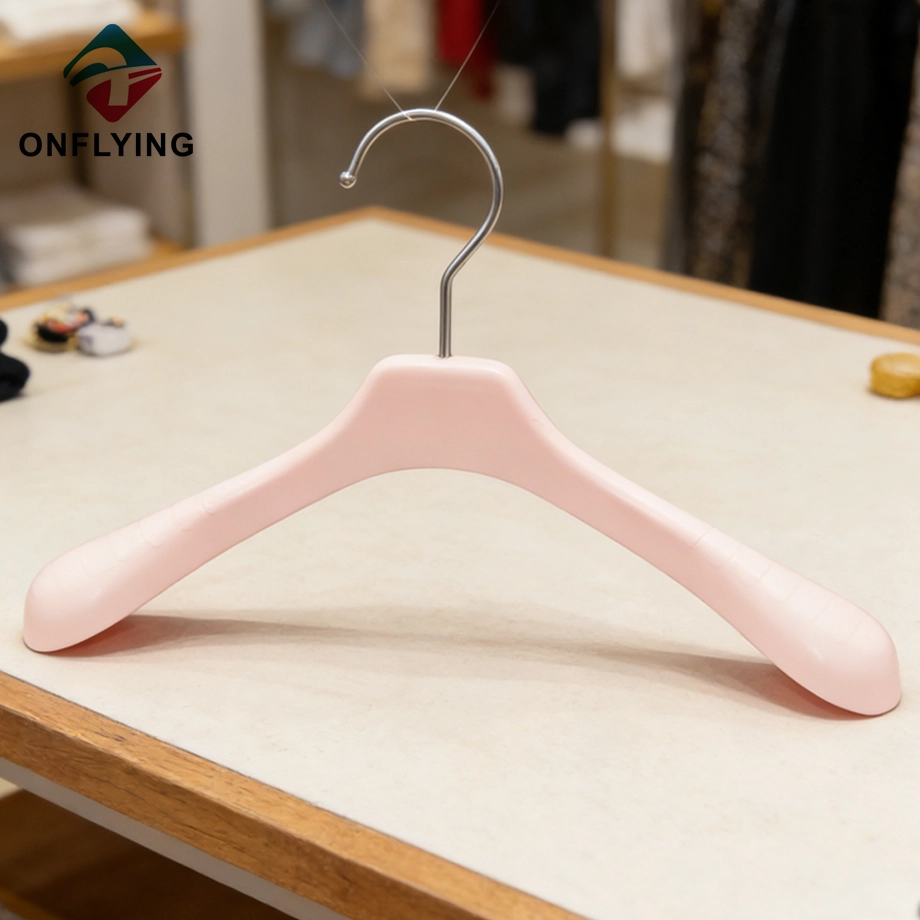China Stylish Cute Pink Non Slip Shoulder Plastic Kids' Coat Hanger China Factory manufacturer