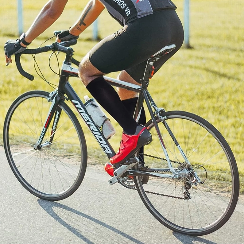 Custom logo cycling socks