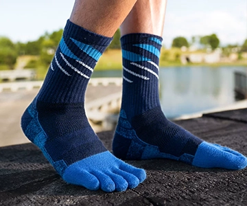 China TOE SOCKS manufacturer