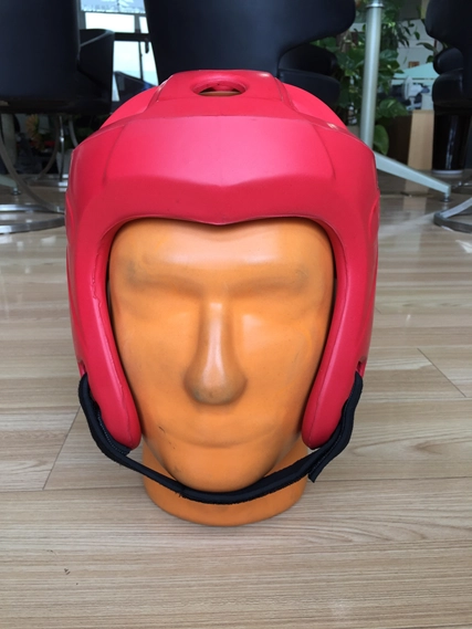 Fabricante personaliza proteção de cabeça para arte marcial de poliuretano PU teca
