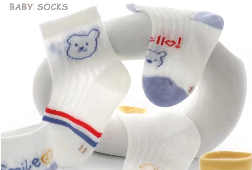Foshan Nanhai Jixingfeng Breit Factory lanceert ademende zomerbabysokken voor bulkorders