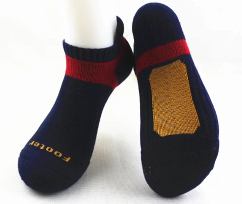 China antibacterial deodorant socks supplier