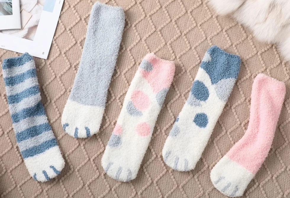 Actualización de la industria de calcetines de lana de China con innovación de costo borde e diseño