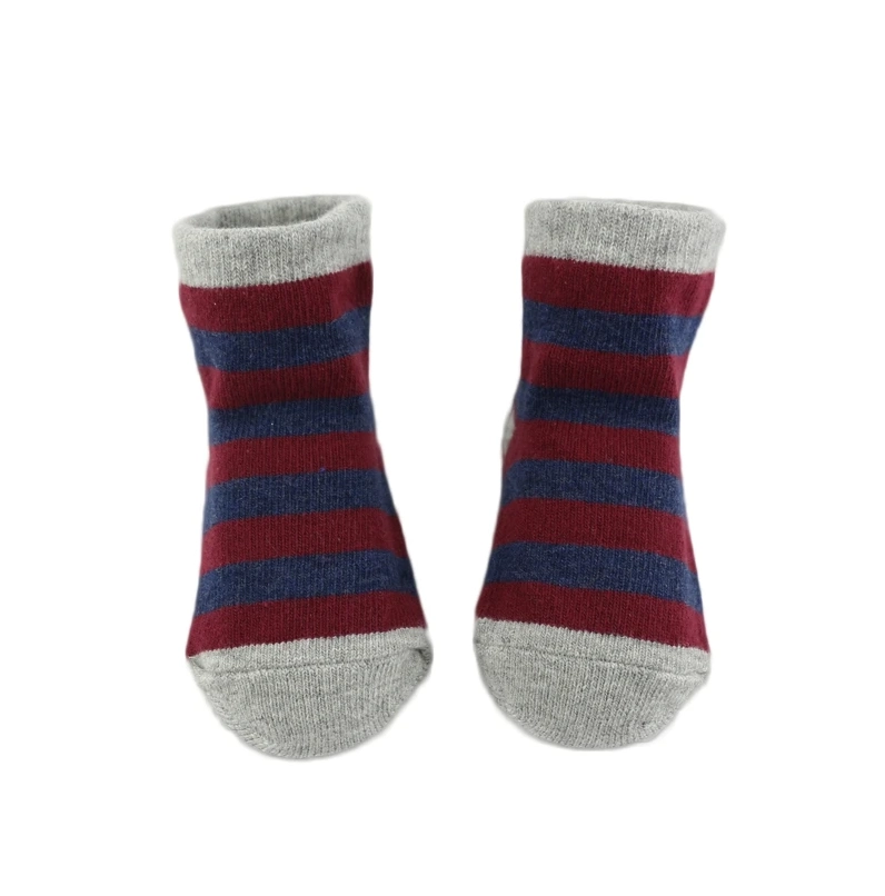 Fast delivery cartoon baby socks factory