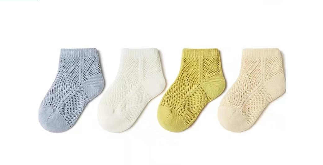 L'usine de chaussettes tricotées Jixingfeng lance des solutions de chaussettes pour bébés haut de gamme pour ses partenaires mondiaux