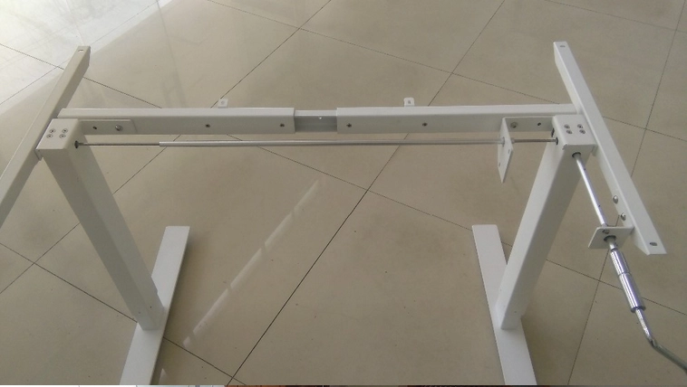 Crank Aadjustable Standing Desk