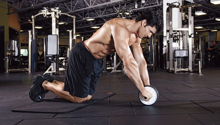Whittle Your Middle With The All-Abs Workout