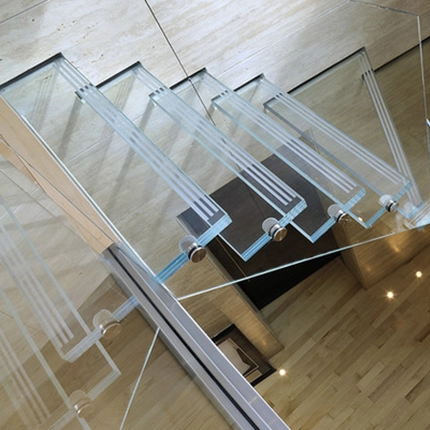 6 + 6 + 6mm, 8 + 8 + 8mm, 10 + 10 + 10mm escadaria tripla segurança temperado laminado vidro fornecedor