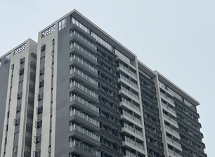 අඩු ඊ ද්විත්ව ඔප දැමීමේ වීදුරු තිරය