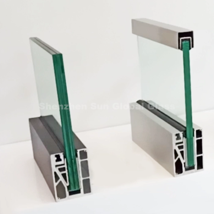 Balustrade en verre feuilleté trempé de 8 + 8 mm de verre laminé, balustrade en verre laminée trempé de 17,52 mm, système de balustrade en aluminium en aluminium en aluminium U