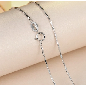 China China Manufacturer Sterling Silver Chain Necklace without Pendant manufacturer