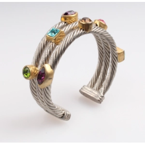China Custom Alloy Bracelet for Women Manufactuer in China Cheap Price with Nice Design manufacturer