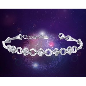 China Diamond White Gold 18K Woman Bracelet Manufacturer in China manufacturer