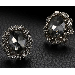 Çin High Quality Manufacturer Zinc Alloy Stud Earrings for Woman üretici firma