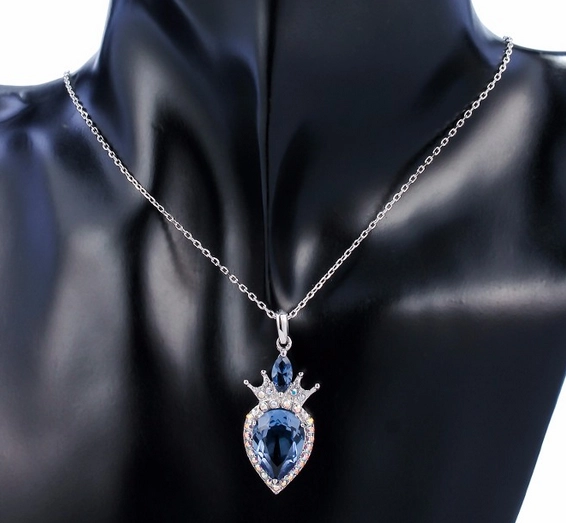 2018 Latest Women Jewelry 925 Sterling Silver Necklace Pendant with Bule Gemstone
