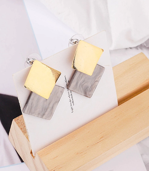Christmas Gift Geometry Diamond Stud Earring for Office Lady