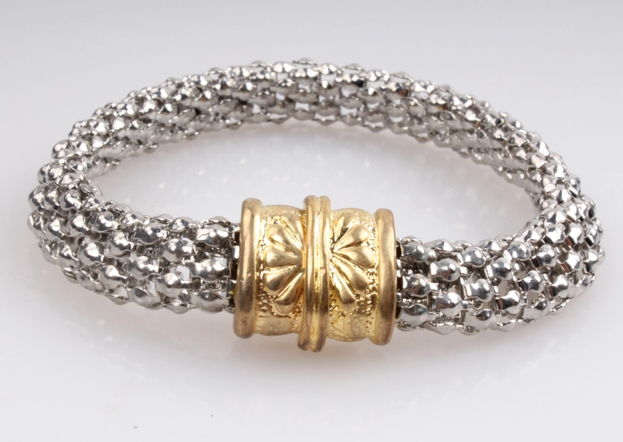 Custom Alloy Bracelet for Women Chain bracelet designs Bridal jewellery Party Accessorie