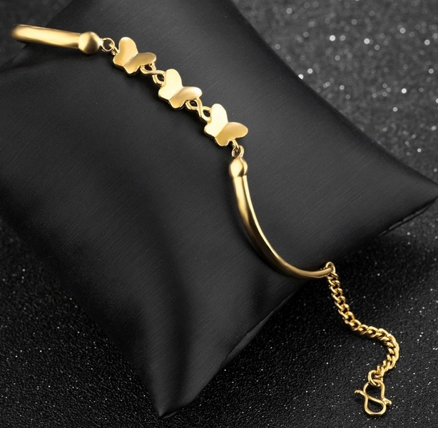 Fashionable Jewelry Copper 18k Gold Color Plain Bracelet Manufacturer China