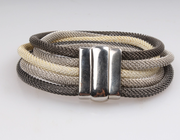 Manufacturer Wholesale Bracelet World Alloy Multilayer Leather Bracelet for Men as Gift