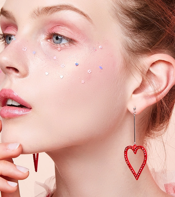 Red Heart Shape Zinc Alloy 925 Sterling Silver Earrings Manufacturer in China