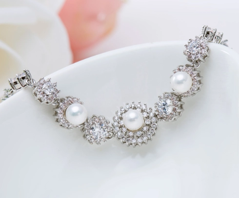 Wholesale Hot Fashion Korean Exquisite Elegant Women Bridal White Pearl Wedding Bracelet