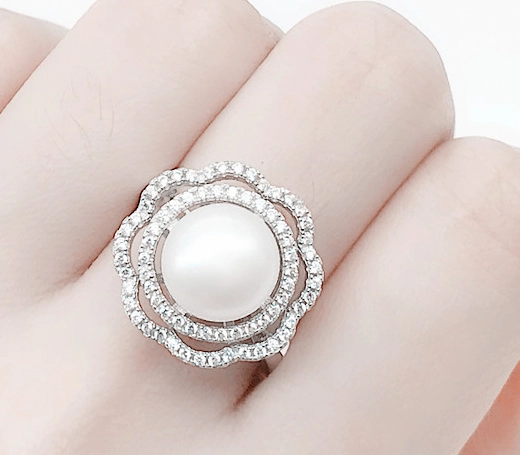 China custom 925 sliver rotary jewelry pearl ring Supplier from China manufacturer