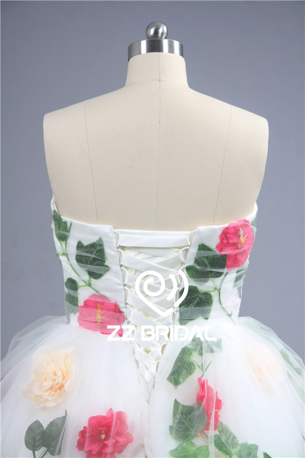 2016 última moda bajo las flores de tul y sale vestido de noche corto