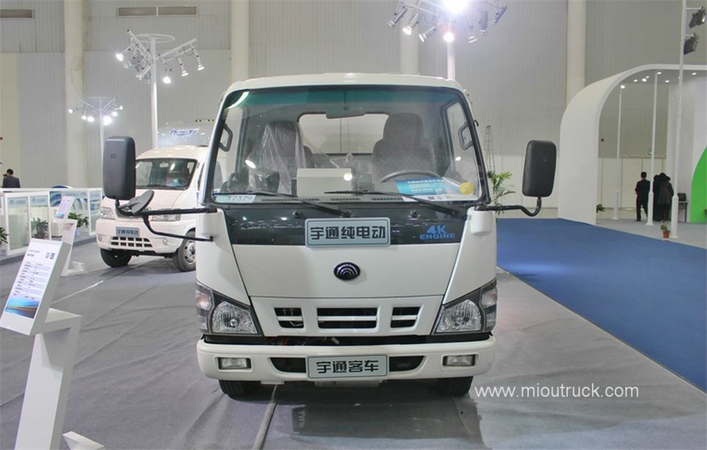 2016年全新68马力电动4X2街道和路面清扫车