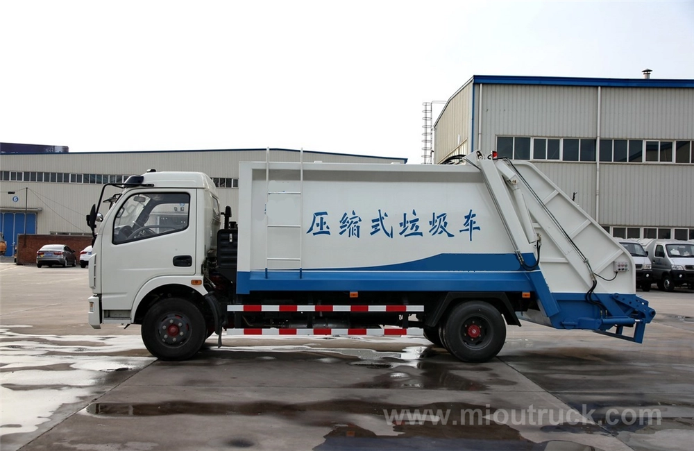DFAC Camion sanitaire à vendre