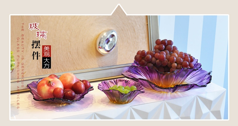glass fruit bowl