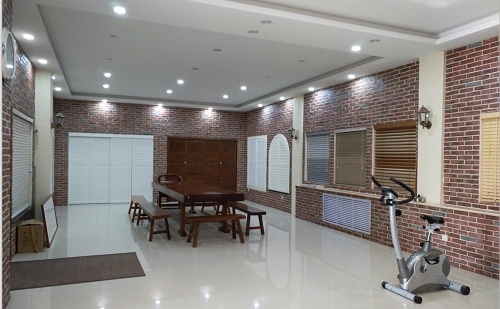 Showroom