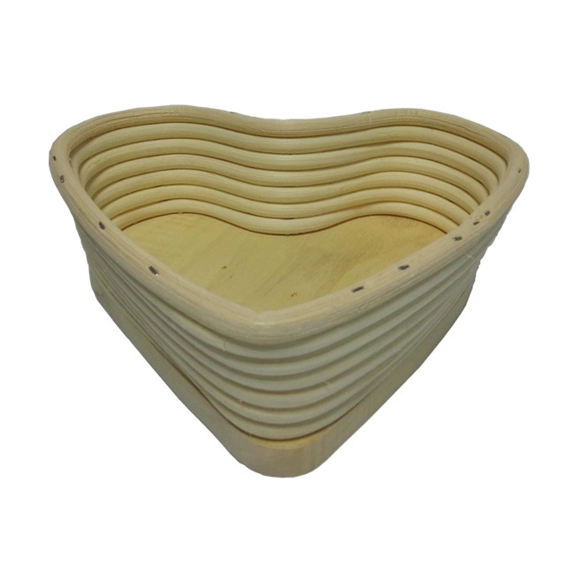 Panier à pâtisserie en forme de coeur en rotin Banneton TSBT02